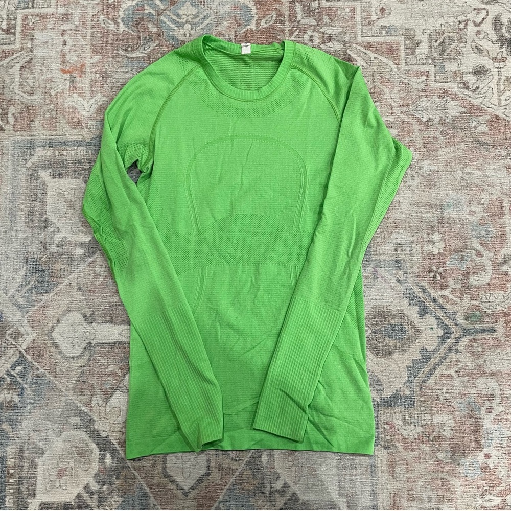 Lululemon Swiftly Long Sleeve Size 6